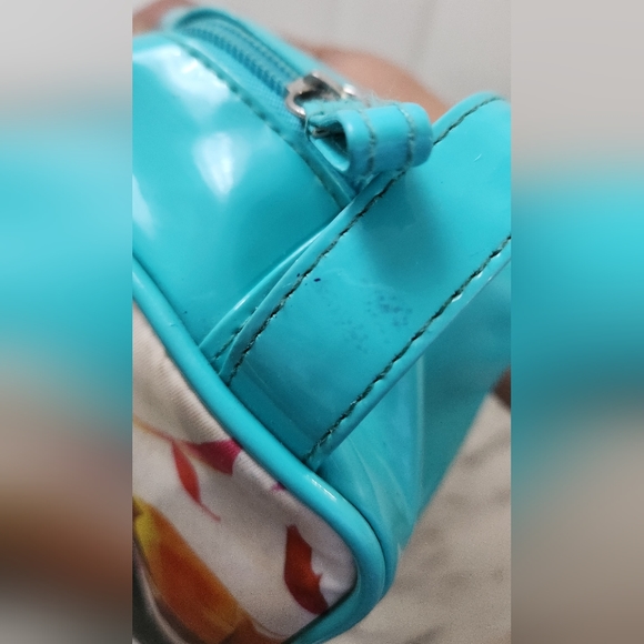 London Soho New York Pocahontas turquoise make up bag - Picture 8 of 12